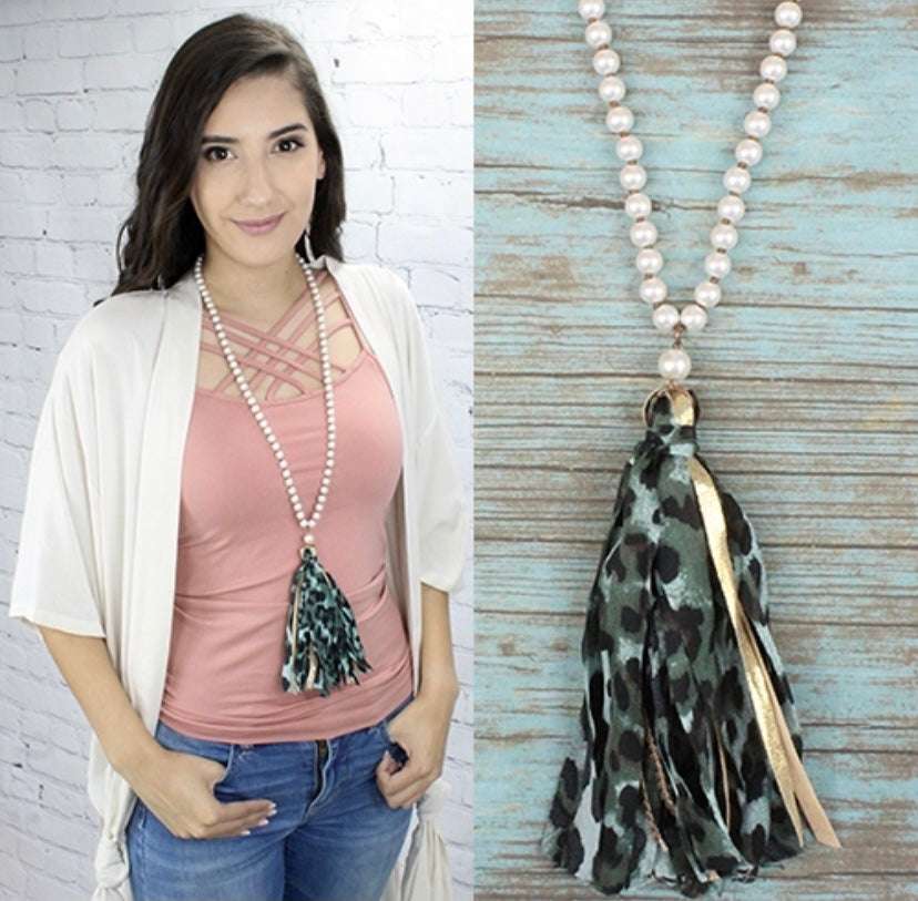 Pearl Tassel necklace